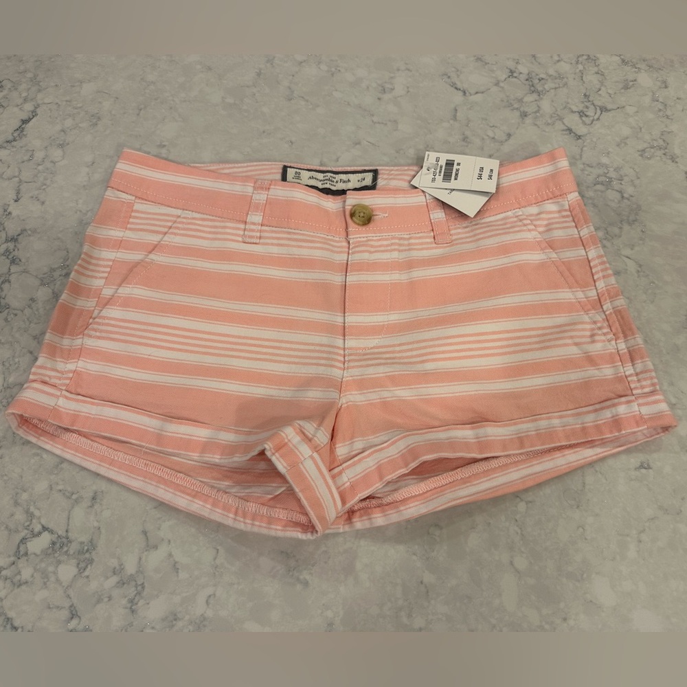 Abercrombie & Fitch Striped Shorts size 00 / 24 white & pink stripe design NWT